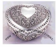 Metal jewellery box Manufacturer Supplier Wholesale Exporter Importer Buyer Trader Retailer in Moradabad Uttar Pradesh India