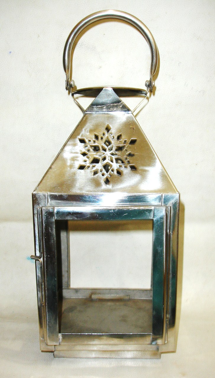 Manufacturers Exporters and Wholesale Suppliers of Lanterns 02 Moradabad Uttar Pradesh