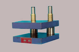 Manufacturers Exporters and Wholesale Suppliers of BACK PILLAR SHEET METAL DIE SET New Delhi Delhi