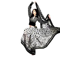 Manufacturers Exporters and Wholesale Suppliers of Sarees (D.No. 1223 B ) Surat Gujarat
