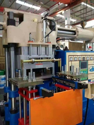 Manufacturers Exporters and Wholesale Suppliers of Germany Imported Vacuum Rubber Injection Machine Qingdao 