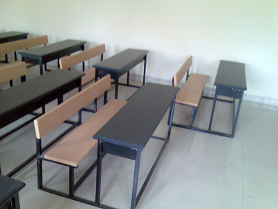 Manufacturers Exporters and Wholesale Suppliers of School And Colleges Desk bangalore Karnataka