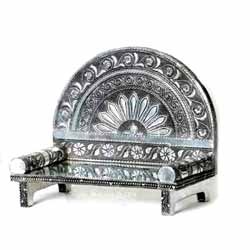 Manufacturers Exporters and Wholesale Suppliers of Sinhasan Gondal Gujarat Sinhasan