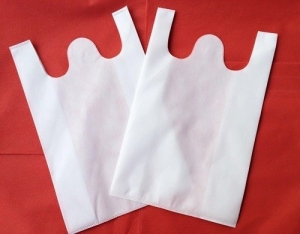 Non Woven W Cut Bags Manufacturer Supplier Wholesale Exporter Importer Buyer Trader Retailer in NEW DELHI Uttar Pradesh India