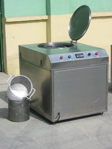 Oil Extractor