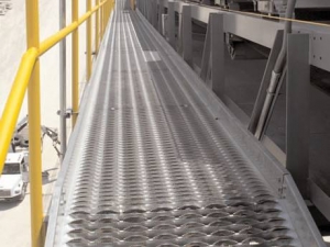Manufacturers Exporters and Wholesale Suppliers of Diamond-Strut Walkways hengshui 