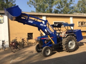 Manufacturers Exporters and Wholesale Suppliers of Front End Loader Bhopal Madhya Pradesh