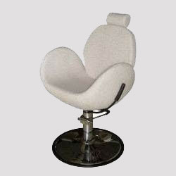 Oval Salon Chair Manufacturer Supplier Wholesale Exporter Importer Buyer Trader Retailer in Delhi Delhi India