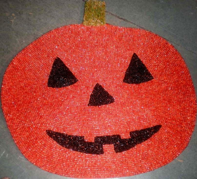 Beaded Placemate Manufacturer Supplier Wholesale Exporter Importer Buyer Trader Retailer in Bhajanpura Delhi India