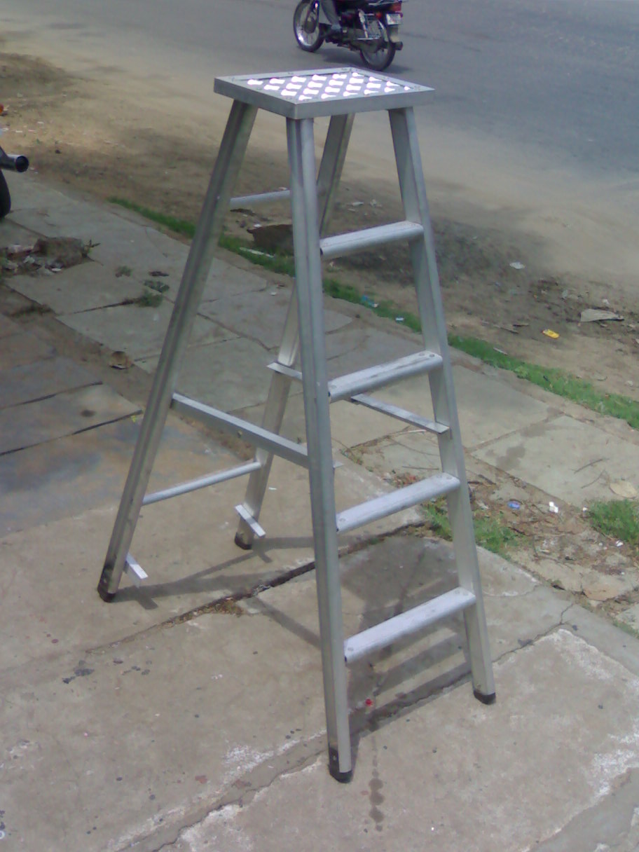 Folding Platform Ladder
