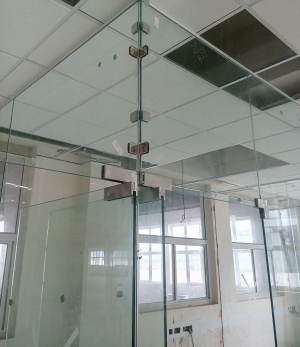 Aluminium Partition Contractors