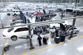 Service Provider of Auto Service Centres Nirankari Colony Delhi