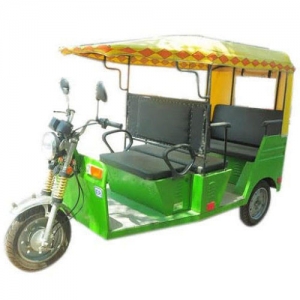 Battery Powered E Rickshaw