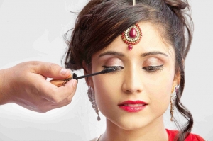 Manufacturers Exporters and Wholesale Suppliers of Beauty Parlour Services Bikaner Rajasthan