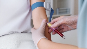 Service Provider of Blood sampal collection at Home East of Kailash Delhi 