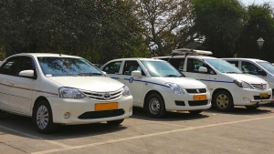 Service Provider of Car On Hire Vadodara Gujarat 