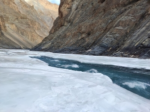Chadar (frozen River Trekking)
