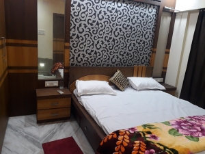Service Provider of Deluxe Room Kolkata West Bengal 