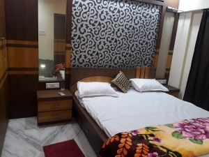 Service Provider of Deluxe Room Kolkata West Bengal