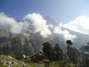 DHARAMSHALA DALHOUSIE 4 NIGHTS 5 DAYS BY VOLVO Services in Manali Himachal Pradesh India