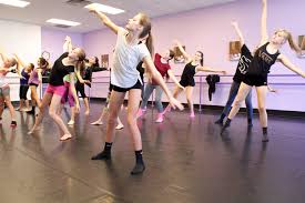 Dance Classes Services in Agra Uttar Pradesh India