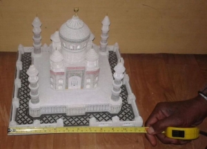 Manufacturers Exporters and Wholesale Suppliers of Handmade White Marble Taj Mahal Replica Agra Uttar Pradesh