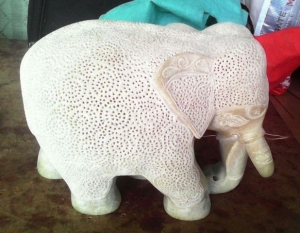 COLOUR ELEPHANT STATUE Manufacturer Supplier Wholesale Exporter Importer Buyer Trader Retailer in Agra Uttar Pradesh India