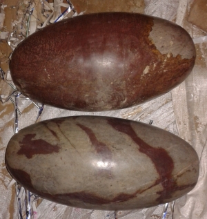 Manufacturers Exporters and Wholesale Suppliers of Gems Shiva Linga Agra Uttar Pradesh