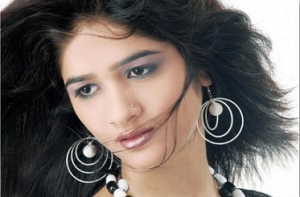 Service Provider of FEMALE MODELING Noida Uttar Pradesh 