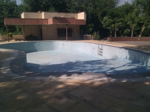 Manufacturers Exporters and Wholesale Suppliers of Swimming Pool and Jacuzzi Delhi Delhi