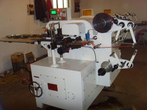 Manufacturers Exporters and Wholesale Suppliers of Chocolate Fold wrap Machine Mumbai Maharashtra