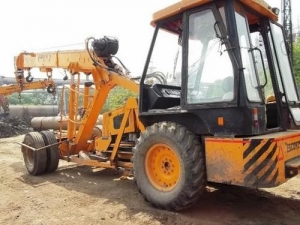 Forklift Hiring Service Services in Vadodara Gujarat India