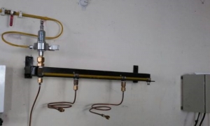 Manufacturers Exporters and Wholesale Suppliers of Medical Gas manifold system (Emergency type) Nashik Maharashtra Medical Gas manifold system (Emergency type)