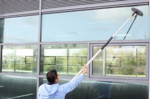 Service Provider of Glass Cleaning Pune Maharashtra 