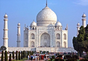 Service Provider of Golden Triangle Package New Delhi Delhi