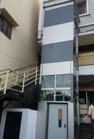 Service Provider of Goods Lift Pune Maharashtra 