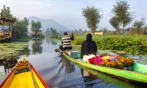 Gulmarg Kashmir Explorer Services in Jammu Jammu & Kashmir India