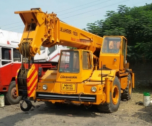 Service Provider of Hydra  Pick & Carry Cranes Services Nagpur Maharashtra