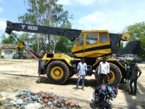 Service Provider of Hydra Crane Hiring Service Vadodara Gujarat