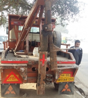 Hydraulic Crane Services Services in Gurgaon Haryana India