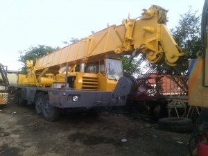 Hydraulic Mobile Cranes On Hire