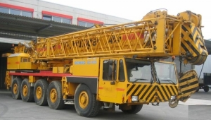 Hydraulic Telescopic Cranes On Hire Services in Nashik Maharashtra India