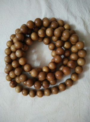 Manufacturers Exporters and Wholesale Suppliers of Sandalwood Bead Mala Jaipur Rajasthan