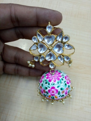 Manufacturers Exporters and Wholesale Suppliers of Kundan earing Agra Uttar Pradesh