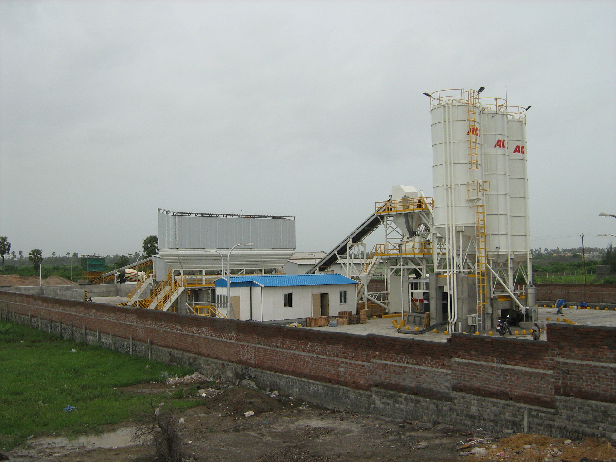 Manufacturers Exporters and Wholesale Suppliers of Batching Plant pune Maharashtra