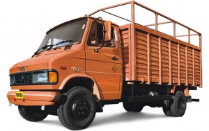 Service Provider of Loading Tempo Services New Delhi Delhi