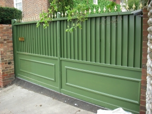 Manufacturers Exporters and Wholesale Suppliers of Metal Gates Telangana Andhra Pradesh