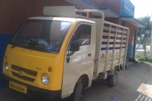 Mini Trucks On Hire