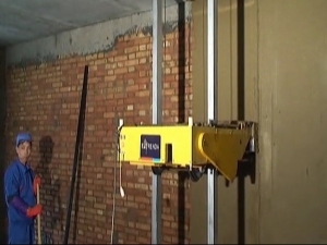 Manufacturers Exporters and Wholesale Suppliers of Newly  advanced Automatic Plastering machine Vijayawada Andhra Pradesh