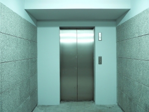 Office Elevator Amc